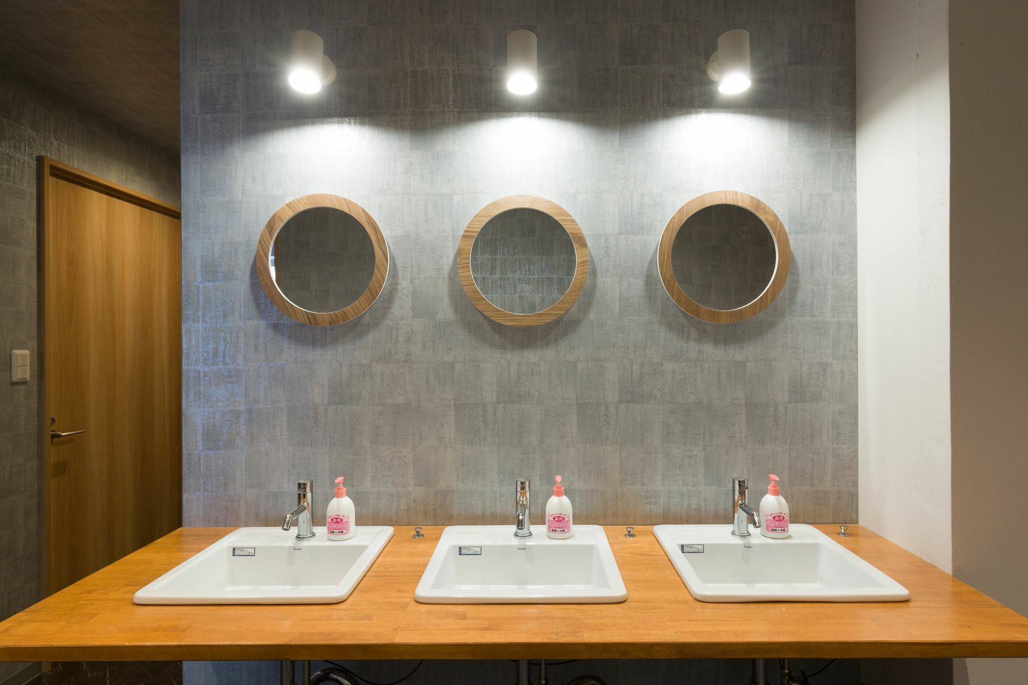 The Pisces Inn Fukuoka  Dış mekan fotoğraf
